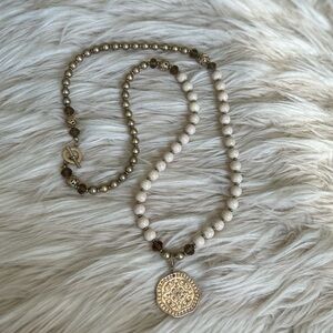 Premier Designs 2014 Cream & Gold Beaded Necklace with Gold Medallion